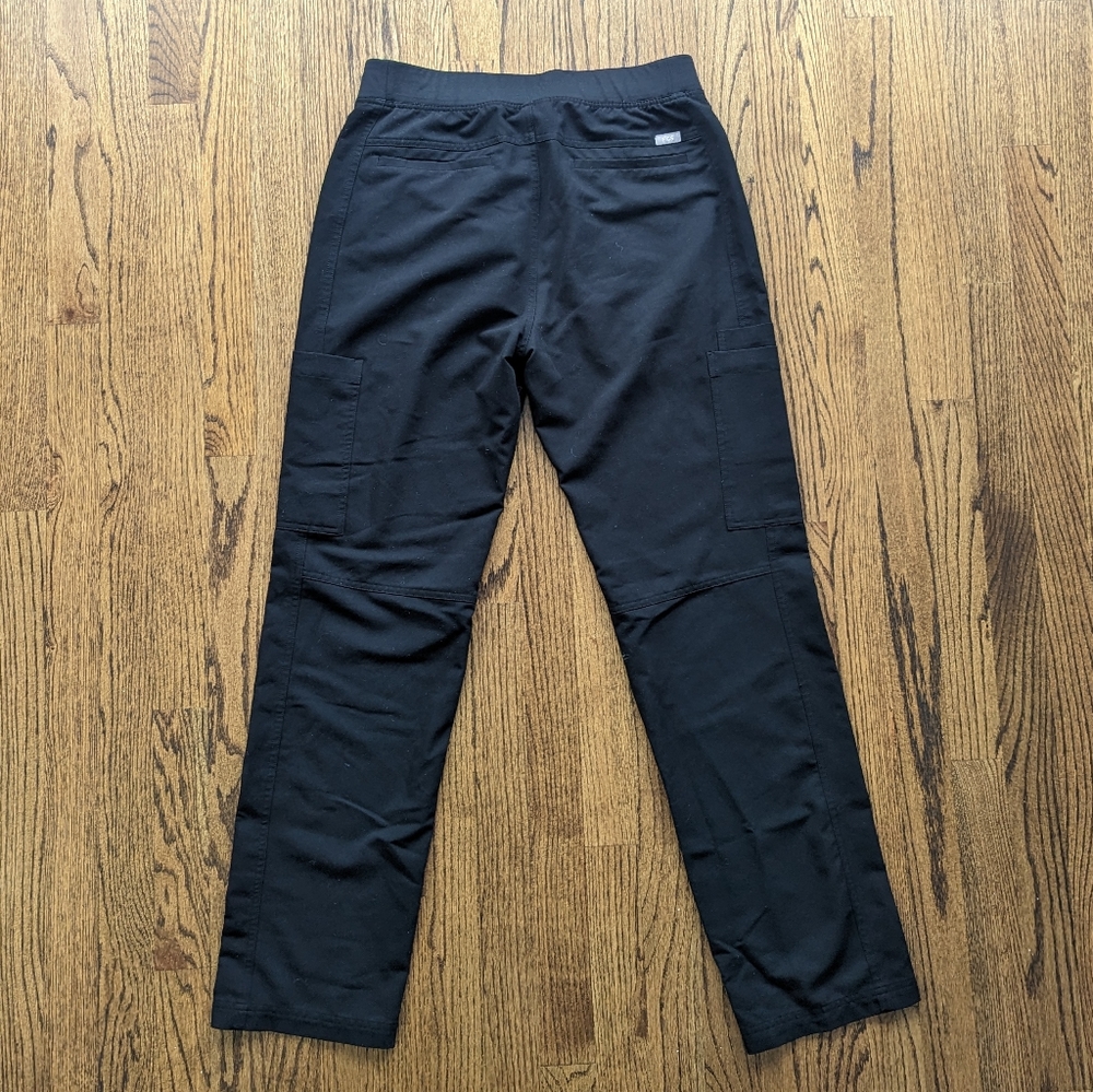 Figs Axim Cargo Scrubs Black - Picture 2 of 7
